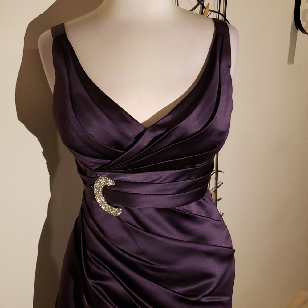BILL L E V K O F F DRESS - Picture 4 of 16